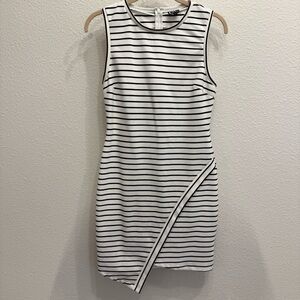 Daily Look B&W Sleeveless Dress